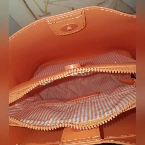 Nanette Lepore Triple Section Bucket Bag NWT - Picture 17 of 17